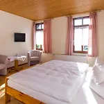 Zum-ratsherrn 3*